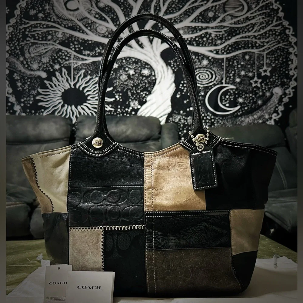 Rare Vintage Y2K style Coach Tote bag Black and Cream Patchwork shoulder bag - Picture 8 of 17
